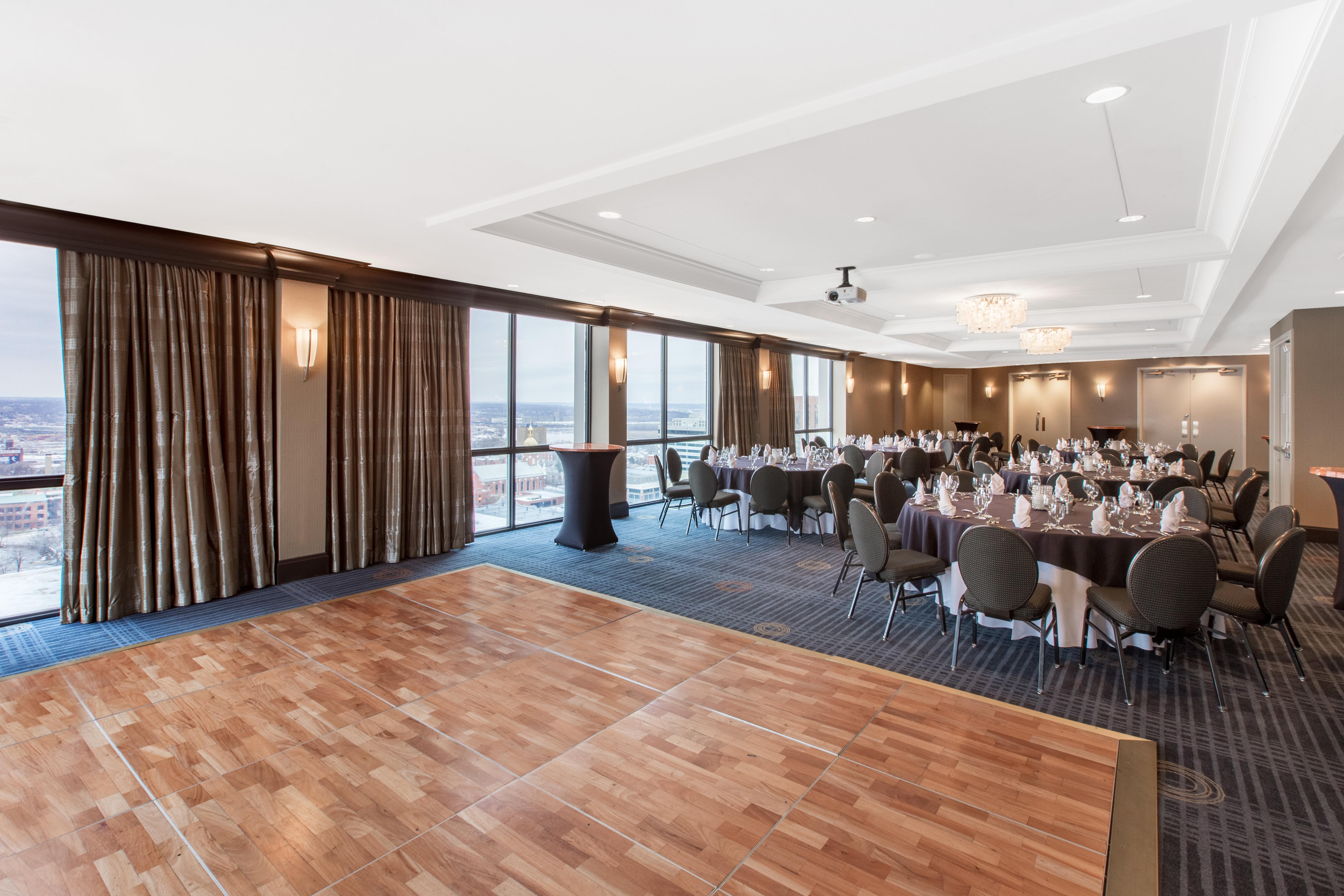 Crowne Plaza Kansas City Downtown By Ihg Εξωτερικό φωτογραφία